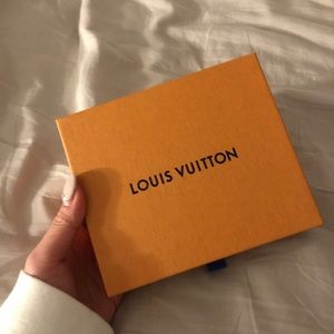 Louis Vuitton box